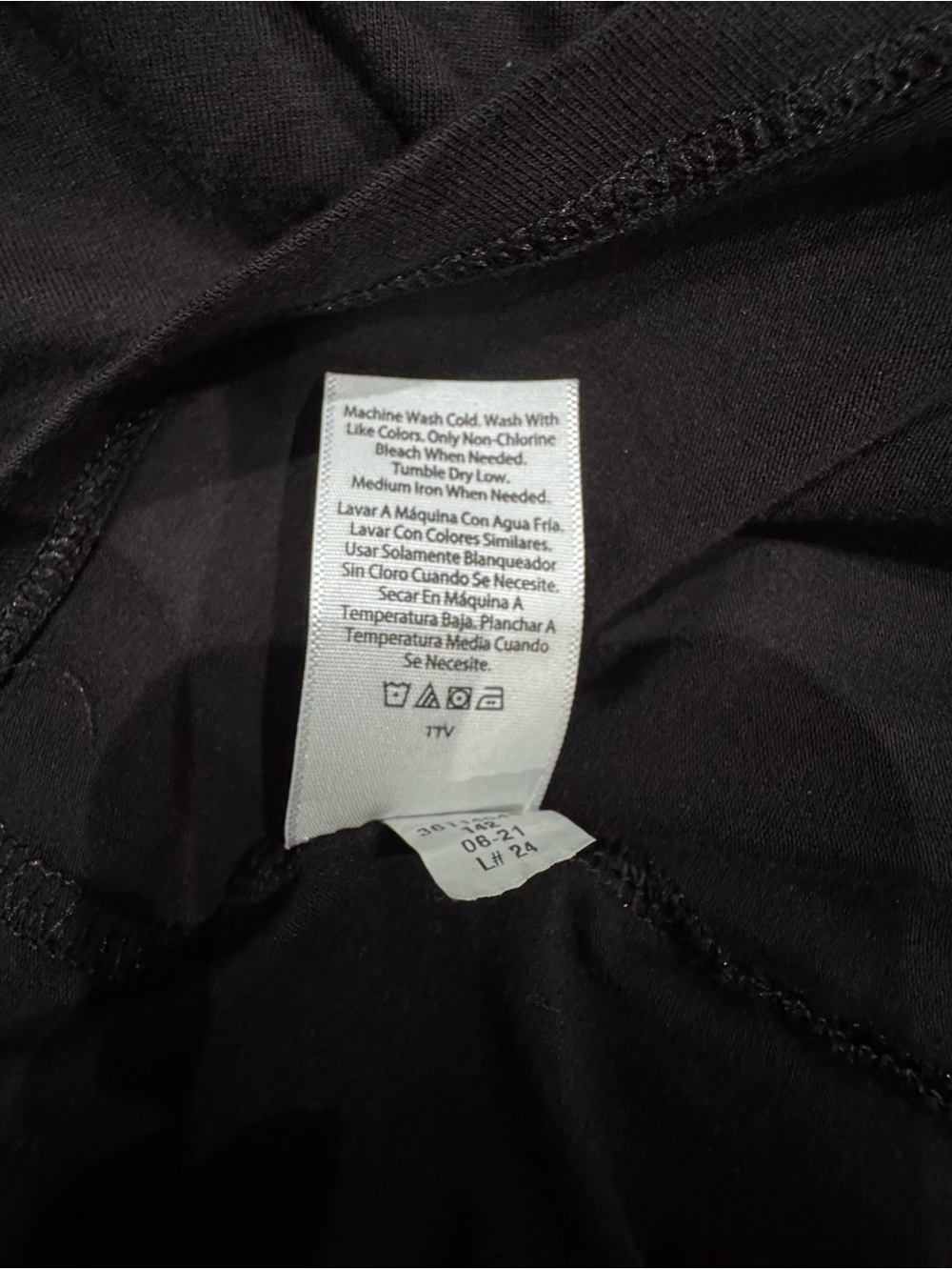 Terra & Sky Black V-Neck Long Sleeve Top - Picture 7 of 7